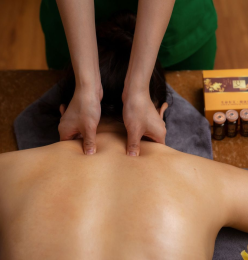 Trị Liệu Cổ Vai Gáy 